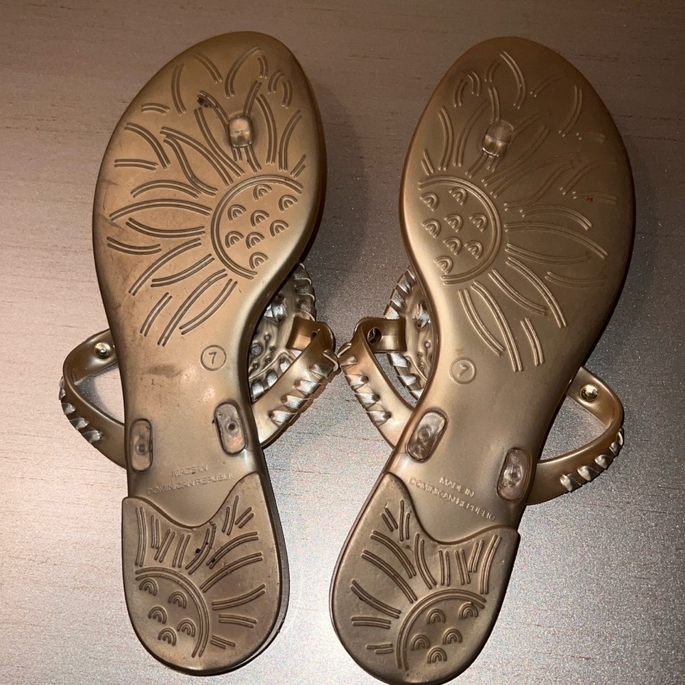 Jack Rogers Georgica Sandals in Gold rubber size 7 - Picture 2 of 5